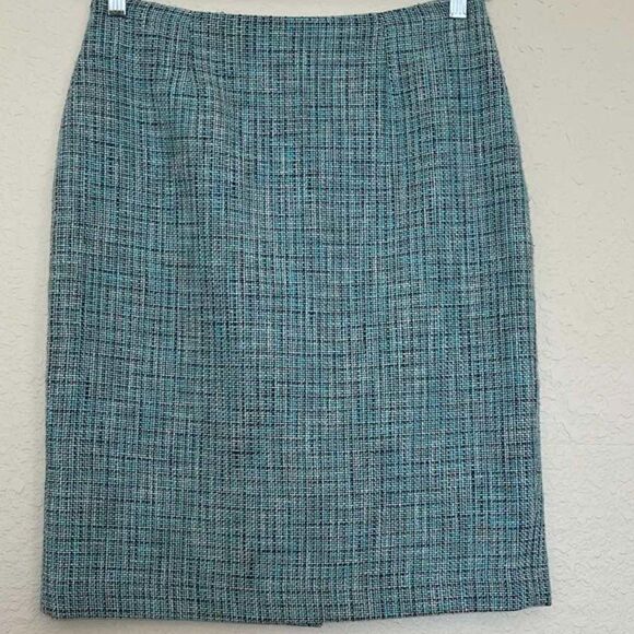 Premise Women's Short Straight Woven Tweed Zip Closure Lined Green Size 8 - Picture 1 of 10